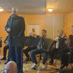Kajaanin Harmonikkakerho, solistinaan Anssi Vimpari